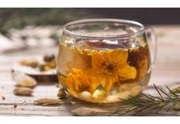 Hoe verwijder je thee-aanslag?